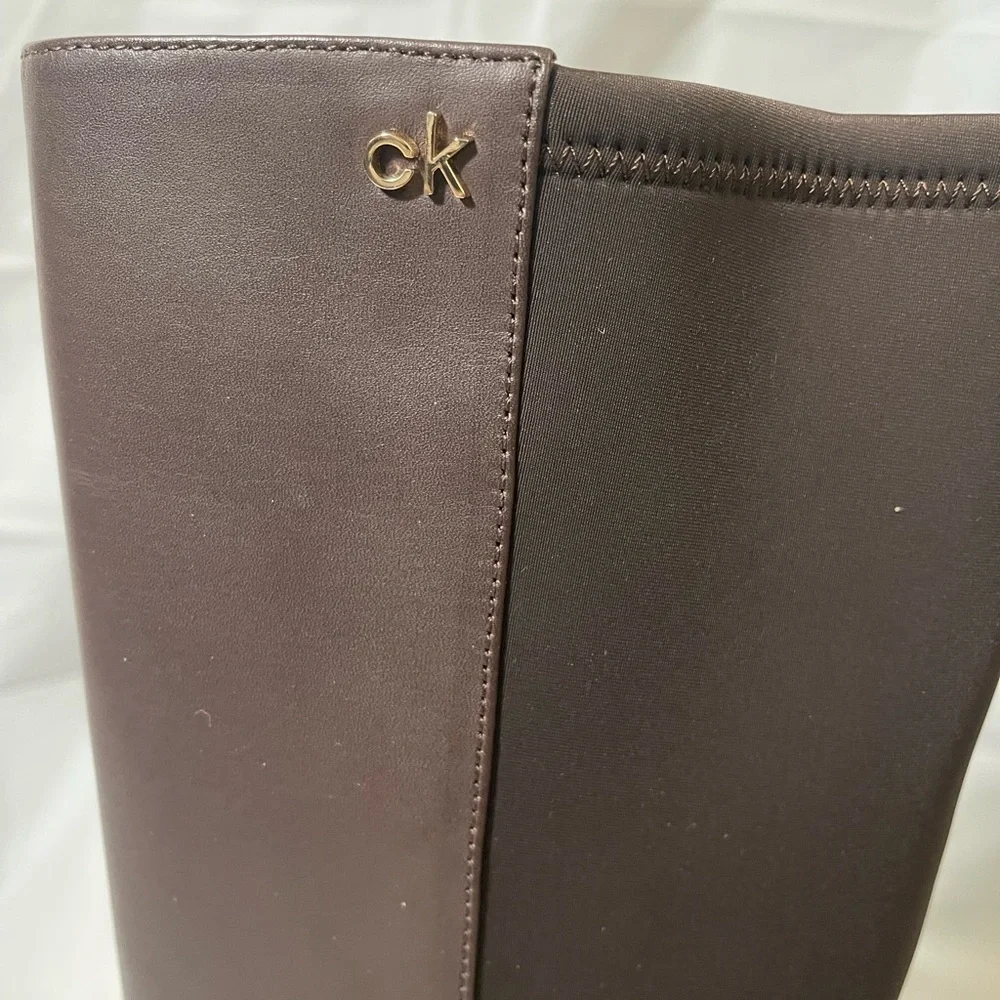 Calvin Klein women’s boots, new in box size 7 - Picture 2 of 11